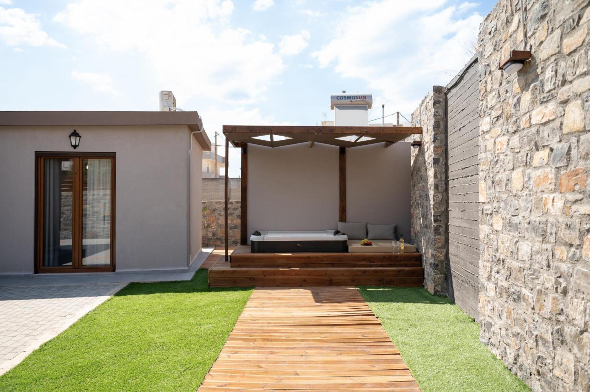 Majestic Manor With Outdoor Jacuzzi By 8Essentially Karteros Eksteriør bilde